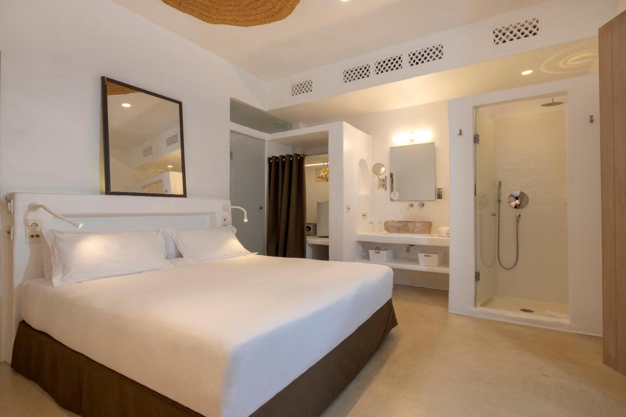 Superior Double Room,1344030614:JPEG